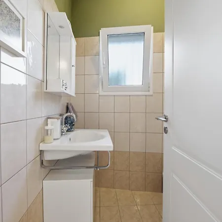 Garnelia And Garnolio Homes With Seaview Apartmán